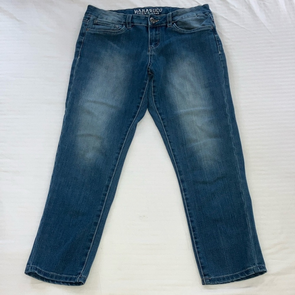 Parasuco Women's W30L25 rise 8.5" Straight Leg Jeans -  Blue fade denim jeans